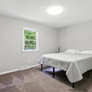 Photo #15 of 816 Spring Street, Lynchburg, VA 0.5 acres