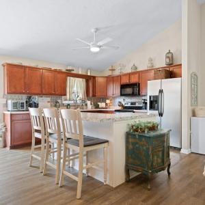 Photo #11 of 2446 Twin Lake Drive, Bedford, VA 1.1 acres