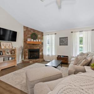 Photo #6 of 2446 Twin Lake Drive, Bedford, VA 1.1 acres