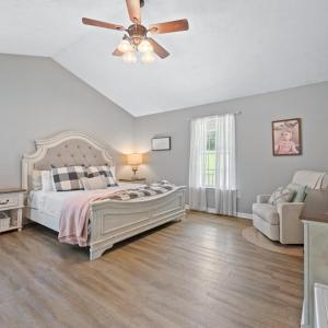 Photo #16 of 2446 Twin Lake Drive, Bedford, VA 1.1 acres