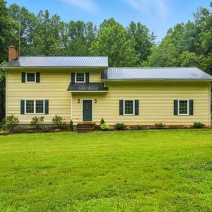 Photo #1 of 2078 Featherfin Road, Prospect, VA 5.2 acres