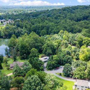 Photo #4 of 210 Huntingwood Boulevard, Lynchburg, VA 0.9 acres