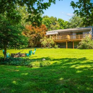 Photo #70 of 210 Huntingwood Boulevard, Lynchburg, VA 0.9 acres