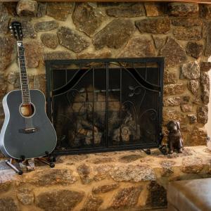 Photo #33 of 210 Huntingwood Boulevard, Lynchburg, VA 0.9 acres