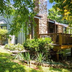 Photo #60 of 210 Huntingwood Boulevard, Lynchburg, VA 0.9 acres
