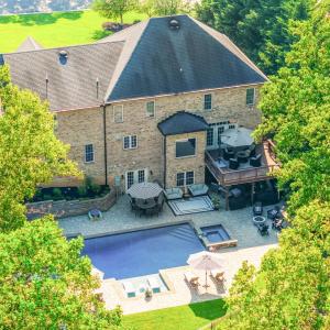Photo #11 of 109 Trinity Court, Lynchburg, VA 1.2 acres