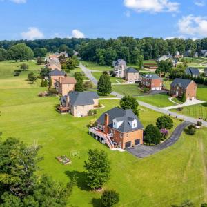Photo #63 of 100 London Downs Drive, Forest, VA 1.4 acres