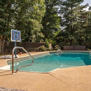 Photo #16 of 196 Woodhaven Drive, Lynchburg, VA 1.0 acres