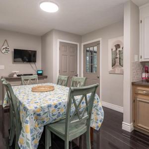 Photo #8 of 196 Woodhaven Drive, Lynchburg, VA 1.0 acres