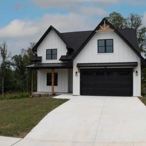 Photo #2 of 118 Courtney Springs Drive, Lynchburg, VA 0.2 acres