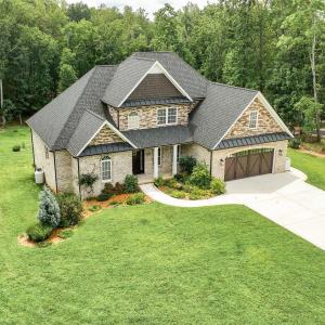 Photo #2 of 1088 Thomas Randolph Place, Lynchburg, VA 1.0 acres