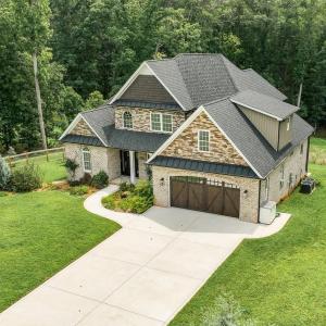 Photo #3 of 1088 Thomas Randolph Place, Lynchburg, VA 1.0 acres