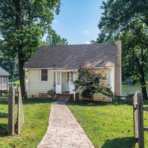 Photo #2 of 216 Timberlake Drive, Lynchburg, VA 0.4 acres
