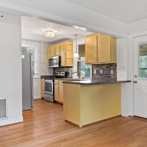 Photo #7 of 216 Timberlake Drive, Lynchburg, VA 0.4 acres