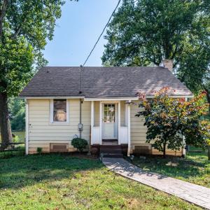Photo #1 of 216 Timberlake Drive, Lynchburg, VA 0.4 acres
