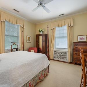 Photo #36 of 3889 Peakland Place, Lynchburg, VA 0.4 acres