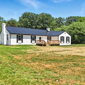 Photo #2 of 39 Lynview Drive, Lynchburg, VA 0.6 acres