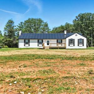 Photo #1 of 39 Lynview Drive, Lynchburg, VA 0.6 acres