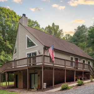 Photo #2 of 103 Franklin Place, Lynchburg, VA 0.8 acres
