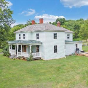 Photo #78 of 785 Jonesboro Road, Roseland, VA 4.2 acres
