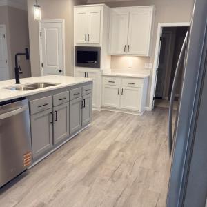 Photo #3 of 200 Saunders Point Road, Huddleston, VA 0.5 acres