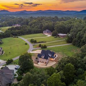Photo #3 of 1235 Deer Hollow Road, Forest, VA 2.2 acres