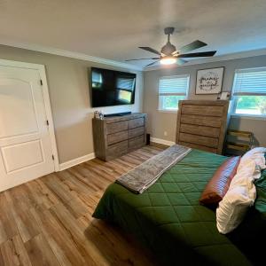 Photo #13 of 129 Apple Way, Madison Heights, VA 0.5 acres