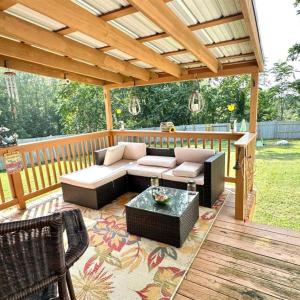 Photo #3 of 1281 Lone Oak Crossing, Huddleston, VA 0.6 acres