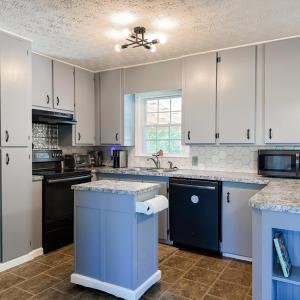 Photo #14 of 1281 Lone Oak Crossing, Huddleston, VA 0.6 acres