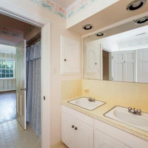 Photo #34 of 2205 Surrey Place, Lynchburg, VA 0.5 acres