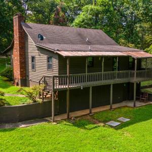 Photo #9 of 378 Watt Abbitt Road, Appomattox, VA 2.5 acres