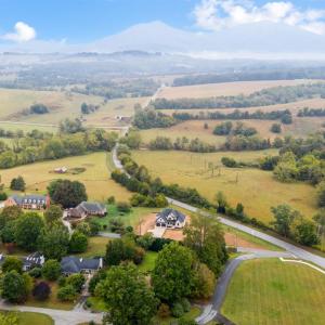 Photo #25 of 1510 Nichols Road, Bedford, VA 1.0 acres