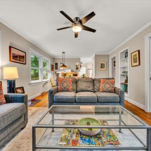 Photo #8 of 3608 Surrey Lane, Lynchburg, VA 0.7 acres
