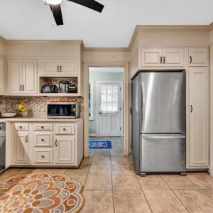 Photo #17 of 3608 Surrey Lane, Lynchburg, VA 0.7 acres
