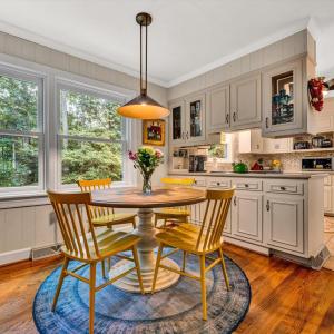 Photo #19 of 3608 Surrey Lane, Lynchburg, VA 0.7 acres