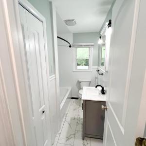 Photo #18 of 1218 Lakeview Drive, Lynchburg, VA 0.4 acres