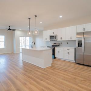 Photo #3 of 128 Brenleigh Court, Lynchburg, VA