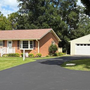Photo #4 of 11068 Leesville Road, Evington, VA 0.9 acres