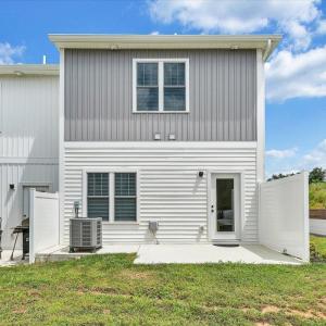 Photo #36 of 556 LEESVILLE RD, Lynchburg, VA 0.1 acres