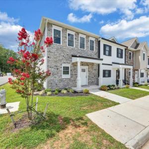 Photo #34 of 556 LEESVILLE RD, Lynchburg, VA 0.1 acres