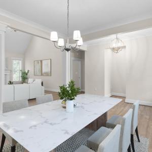 Dinning Room has been virtually stagged