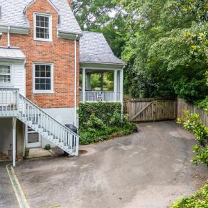 Photo #73 of 3323 Woodridge Place, Lynchburg, VA 0.5 acres