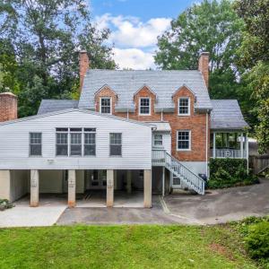Photo #7 of 3323 Woodridge Place, Lynchburg, VA 0.5 acres