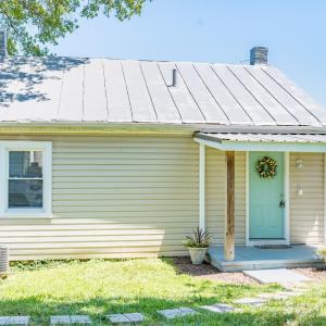 Photo #2 of 403 Polk Street, Lynchburg, VA 0.1 acres