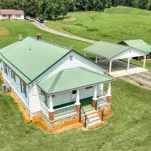 Photo #58 of 11808 Narrow Passage Rd, Eagle Rock, VA 1.9 acres