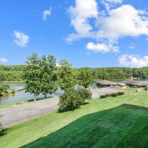 Photo #29 of 1175 Mariners Way, Huddleston, VA
