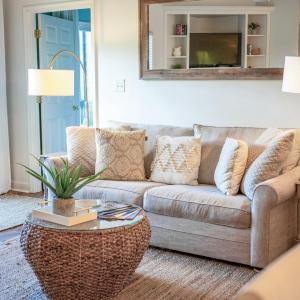 Photo #12 of 1175 Mariners Way, Huddleston, VA