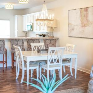 Photo #9 of 1175 Mariners Way, Huddleston, VA