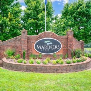 Photo #44 of 1175 Mariners Way, Huddleston, VA