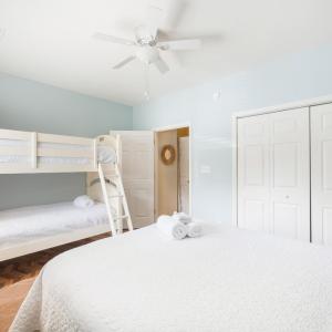 Photo #24 of 1175 Mariners Way, Huddleston, VA